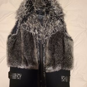 Guess vest